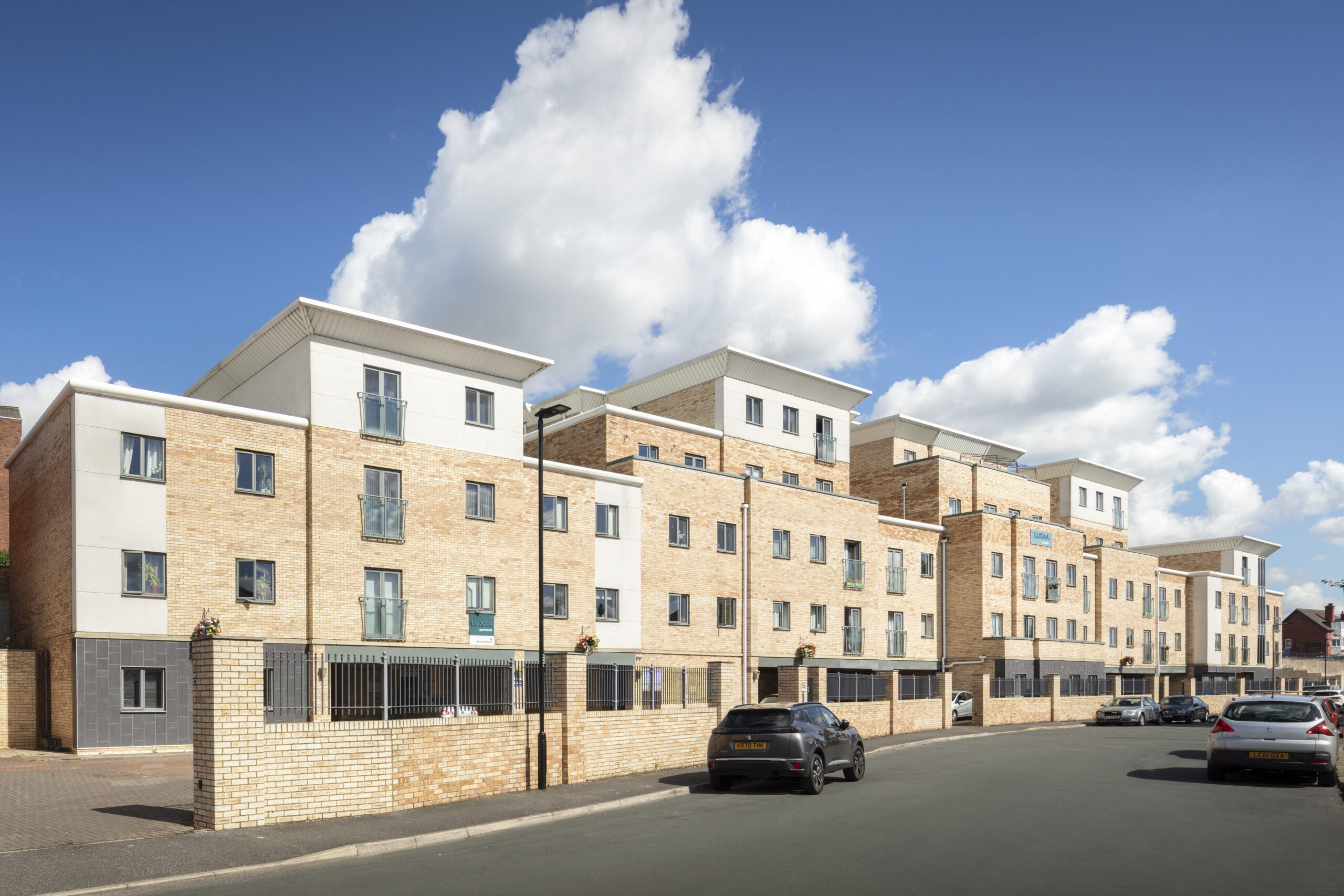 Luxaa Apartments in Doncaster